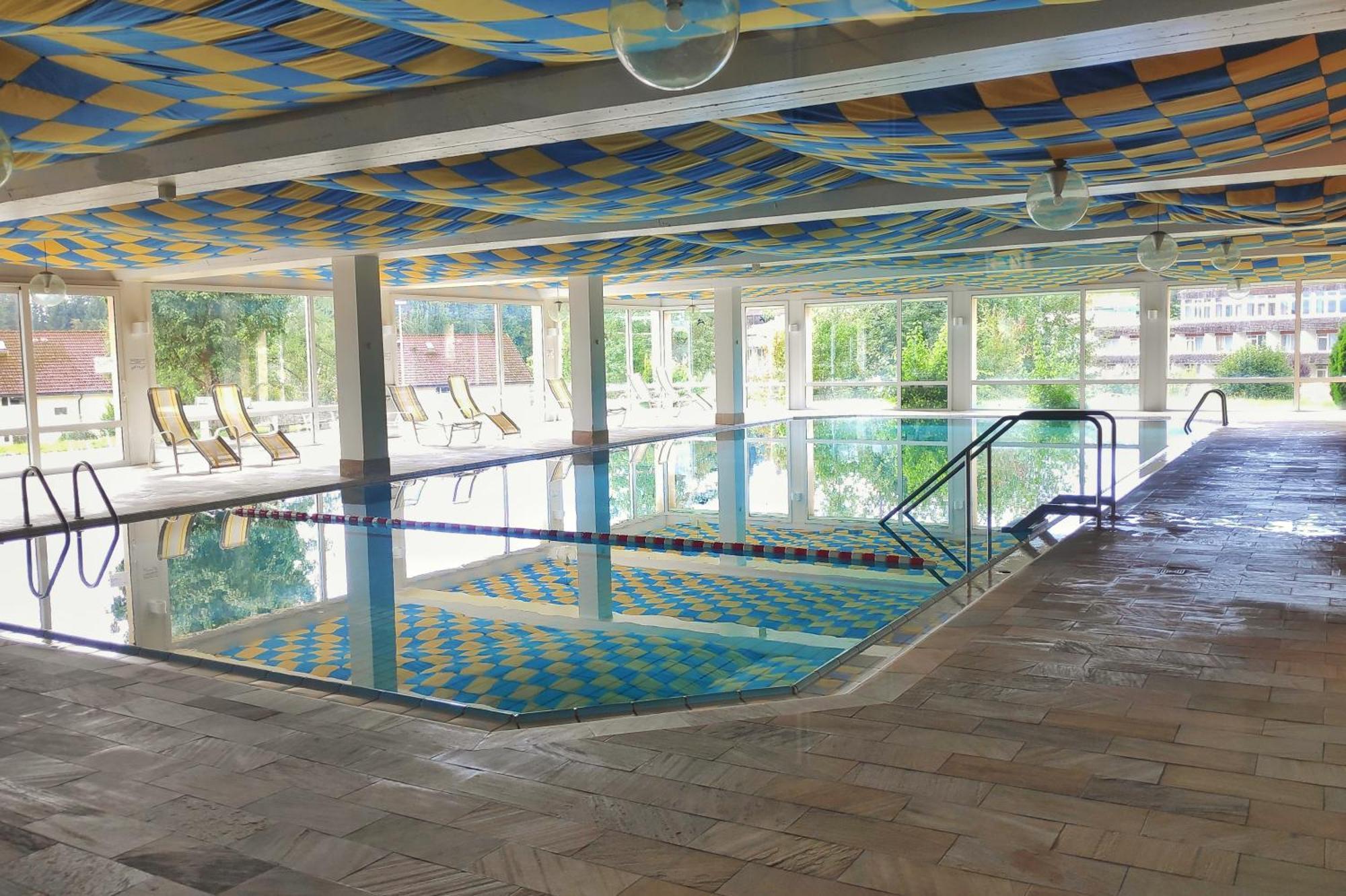 שיידג Relax-Red Mit Pool Und Sauna מראה חיצוני תמונה
