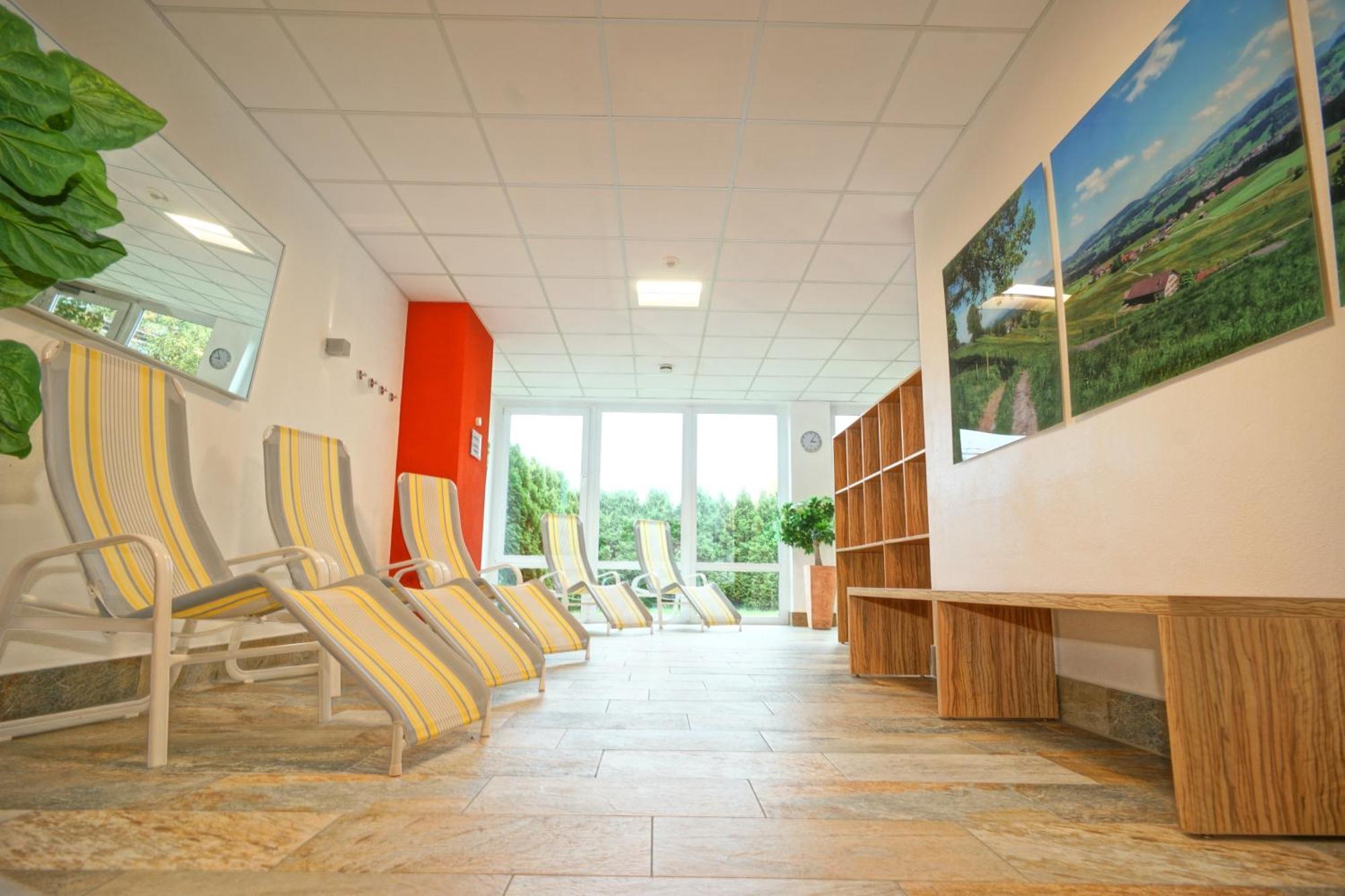 שיידג Relax-Red Mit Pool Und Sauna מראה חיצוני תמונה